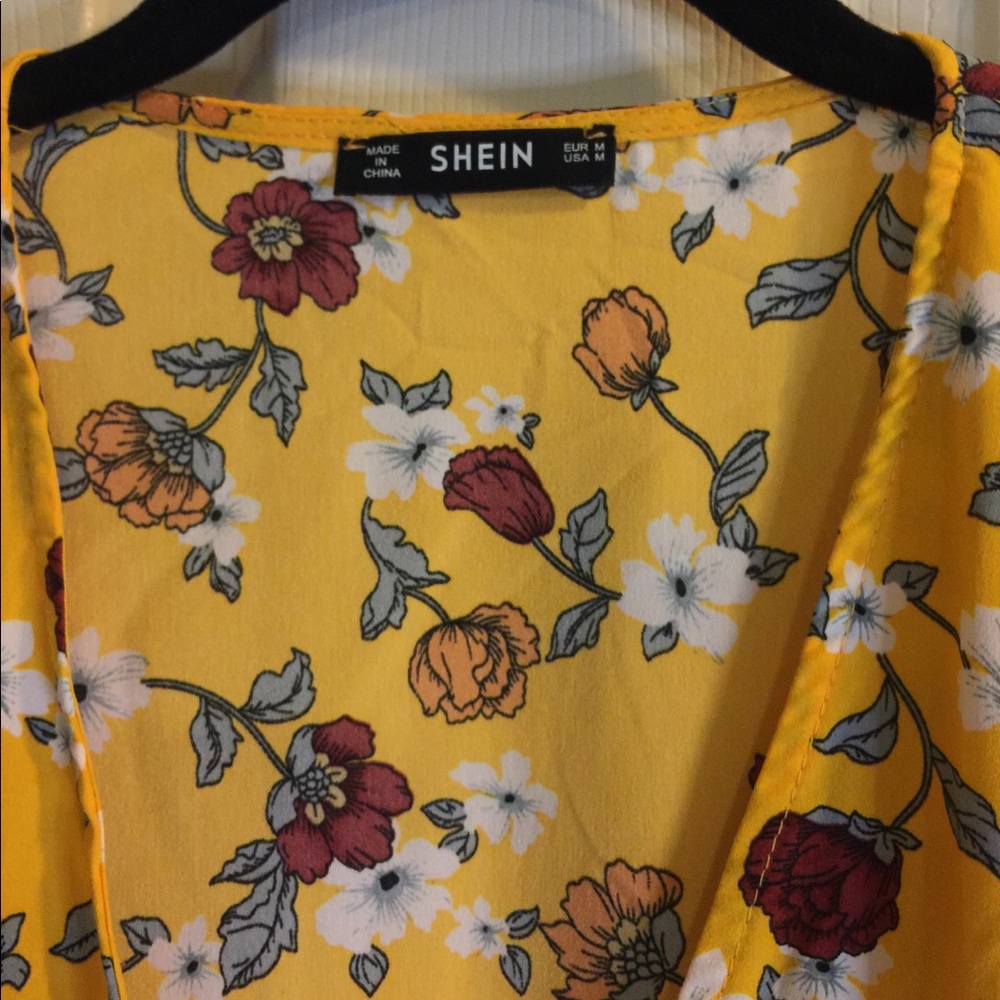 Floral Wrap Tie Dress, by Shein, size Medium - Picture 3 of 10